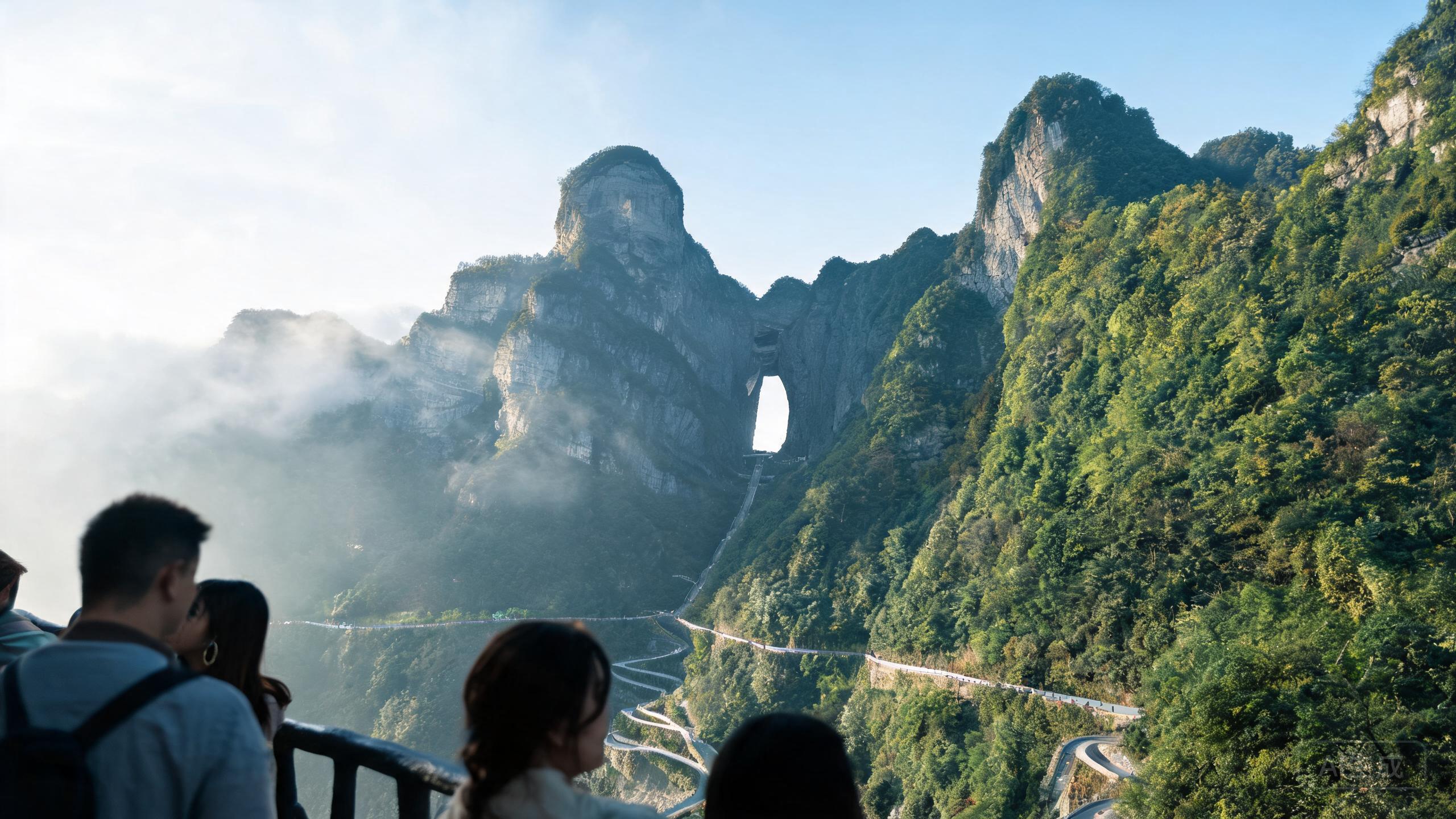 去天门山玩选跟团还是自由行?哪种更适合我?